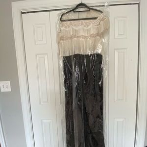 Tadashi Shoji Off Shoulder Ostrich Feather Gown 16